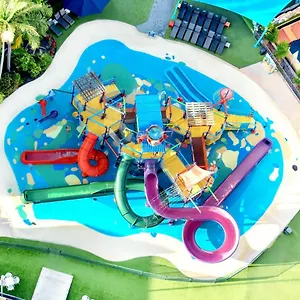 Paradise 4* Голд-Кост