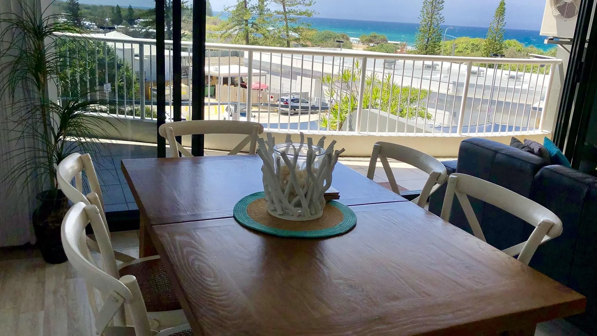 ***  Coolum Beach Resort Australia