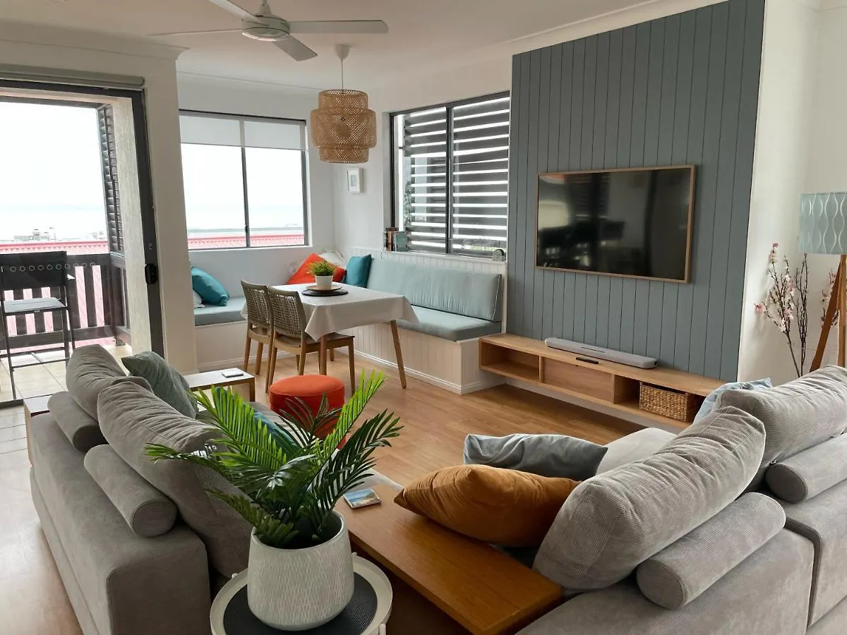 ***  Coolum Beach Resort Australia